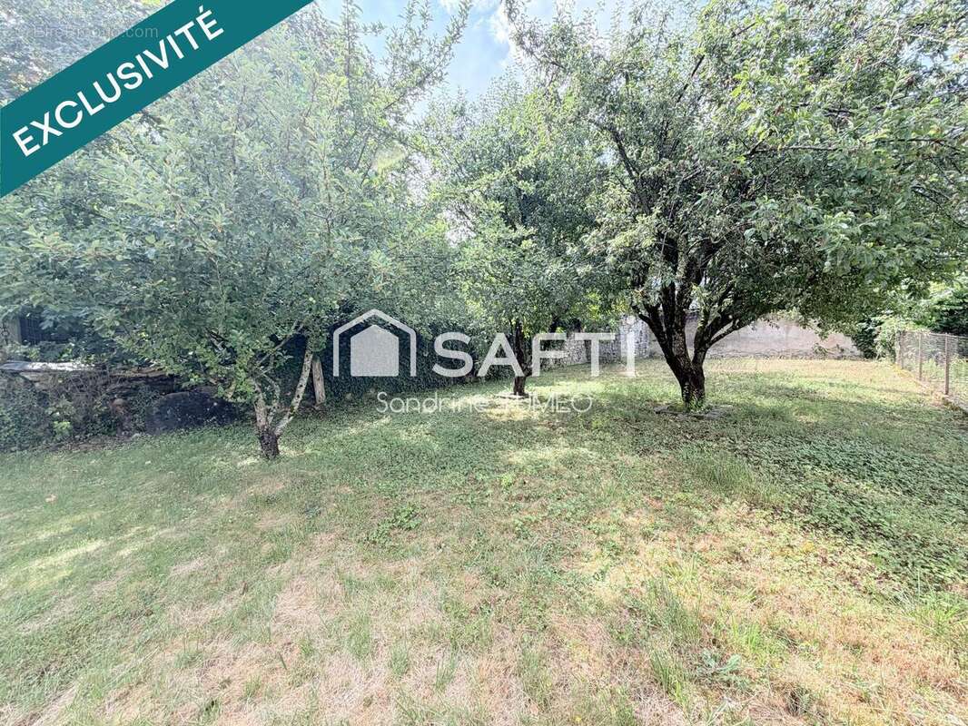 Maison 150 m² à Poligny  - photo 2