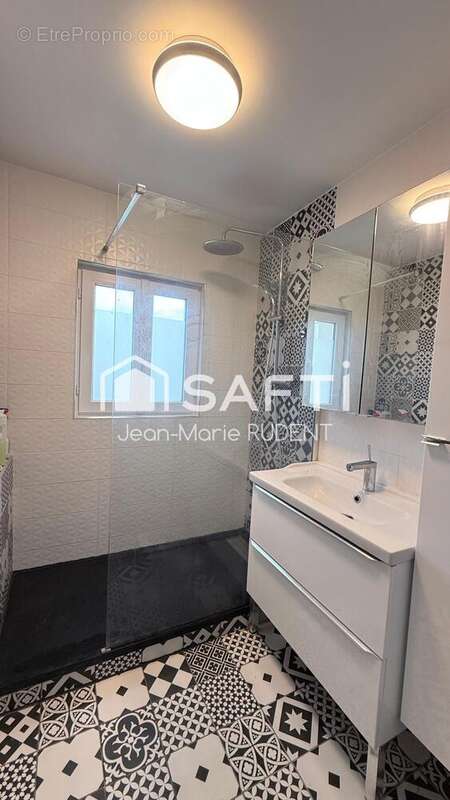 Photo 6 - Maison à SAULX-LES-CHARTREUX