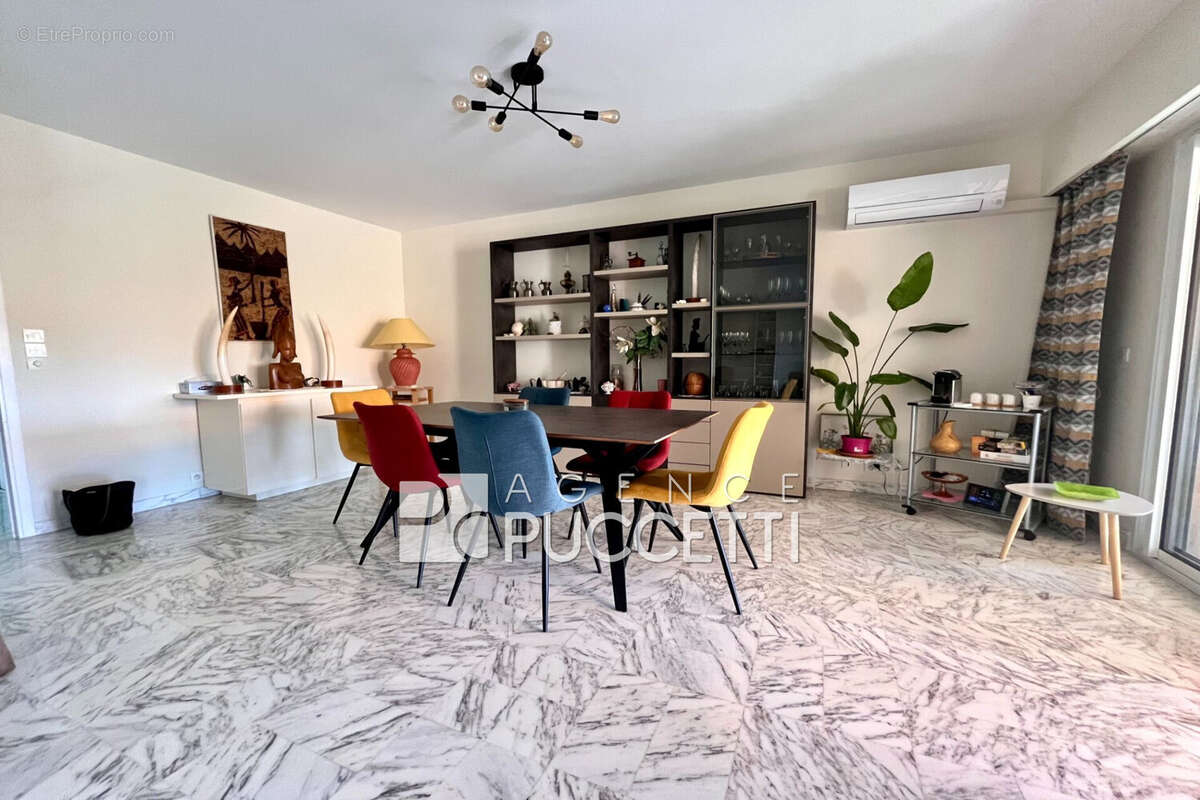 Appartement 99 m² à Vence  - photo 6