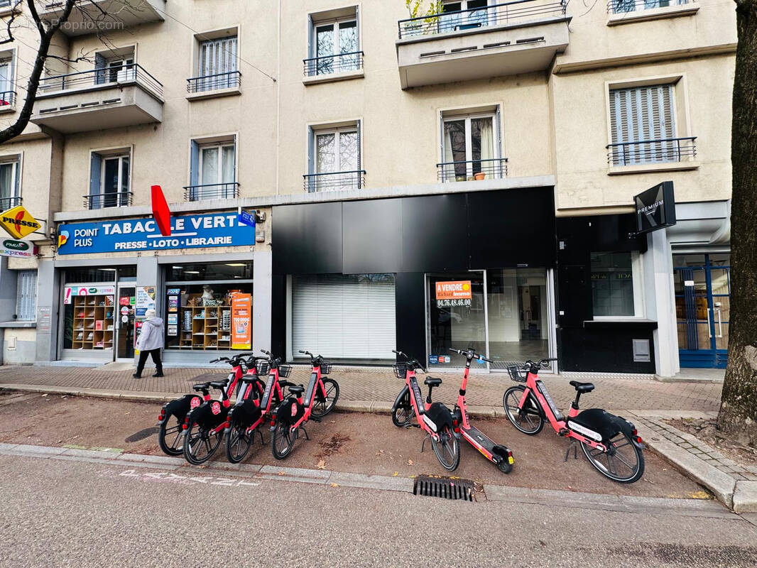Commerce à GRENOBLE