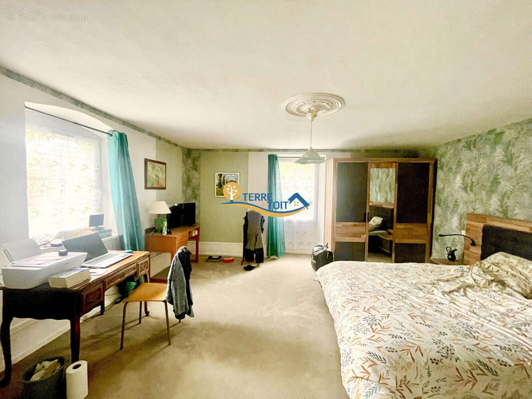 Maison à SAINT-MAURICE-COLOMBIER