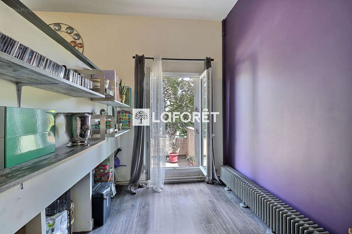 Triplex Vitry Sur Seine 4 pièces - photo 12