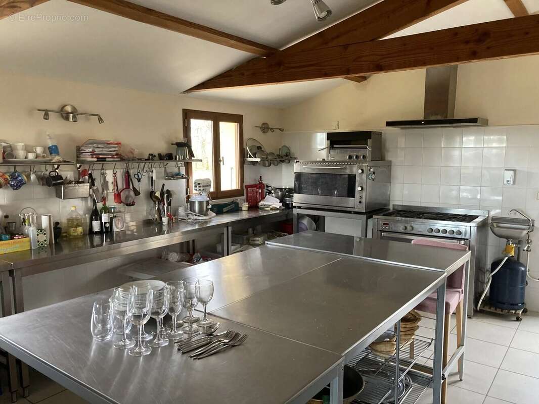 Maison à SAINT-PRIVAT-DES-PRES