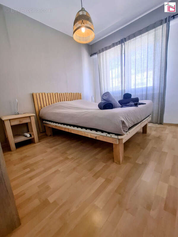 Appartement 29 m² à Saint-Louis  - photo 4