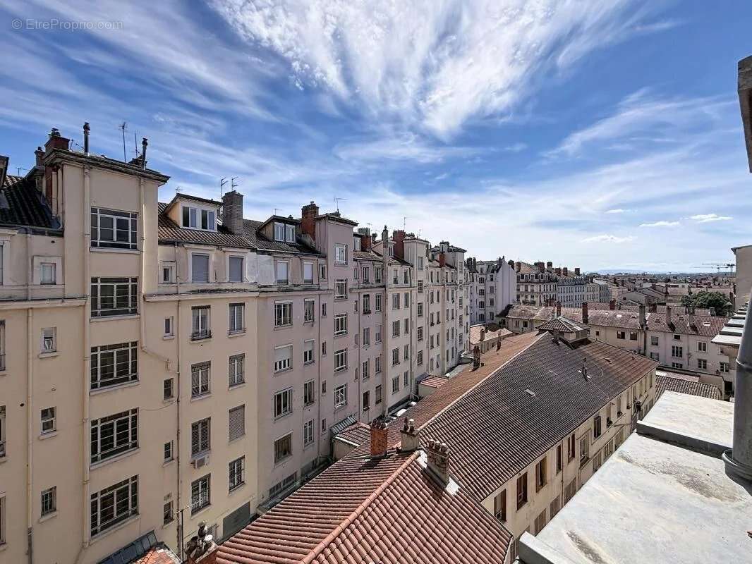 Appartement à LYON-7E