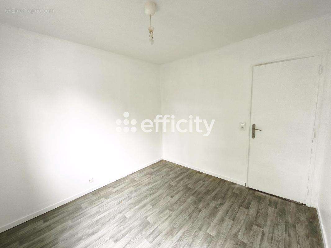 Maison 186 m² à Iffendic  - photo 35