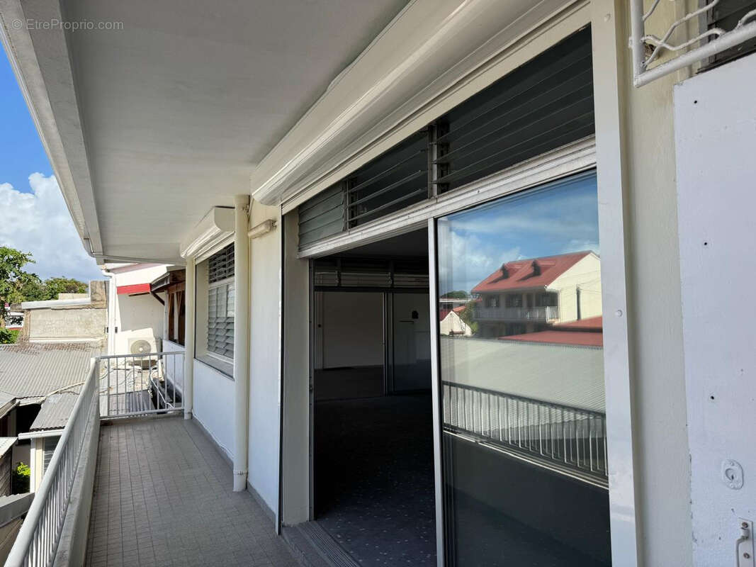 Appartement à CAPESTERRE-BELLE-EAU