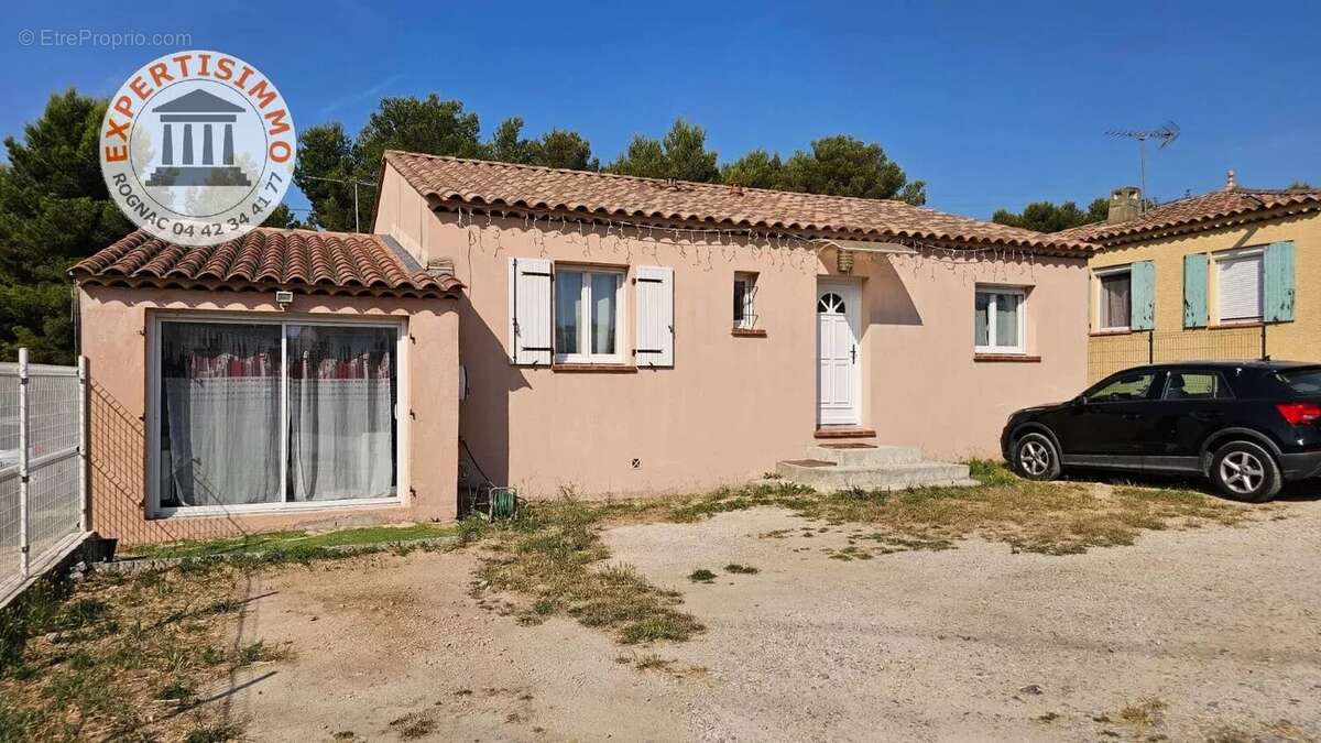 Maison à ROGNAC