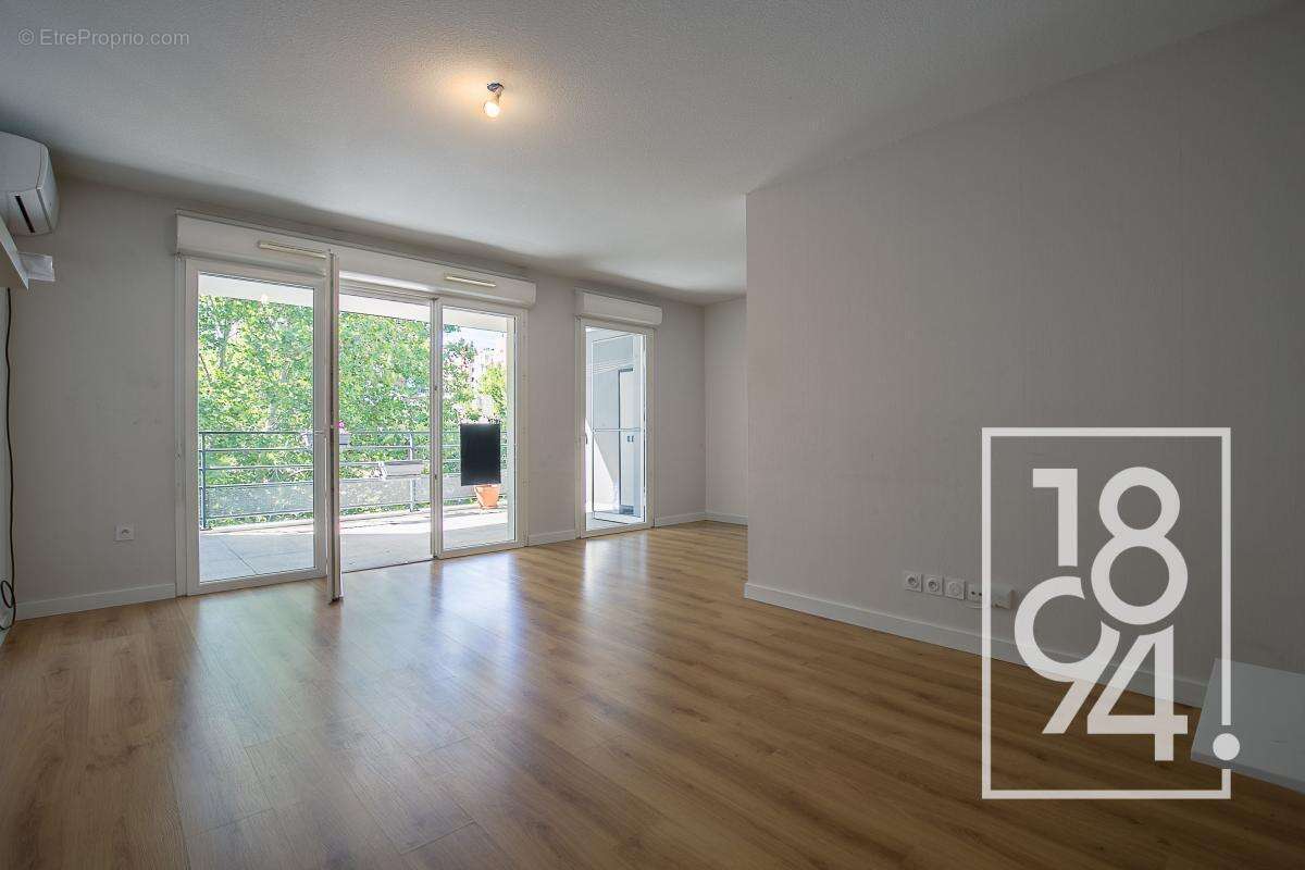 Appartement à MARSEILLE-10E