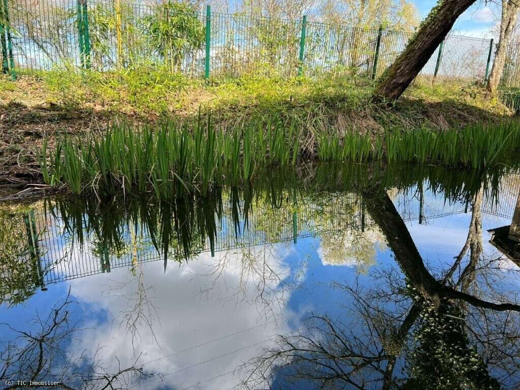Maison à CHAMPAGNE-MOUTON