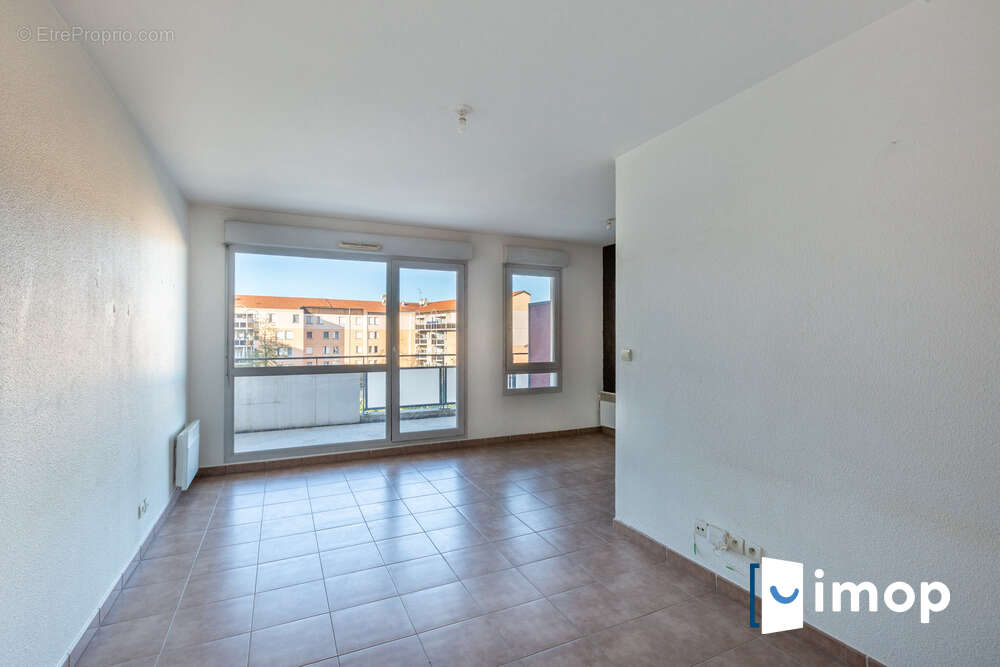 Appartement à SAINT-FONS