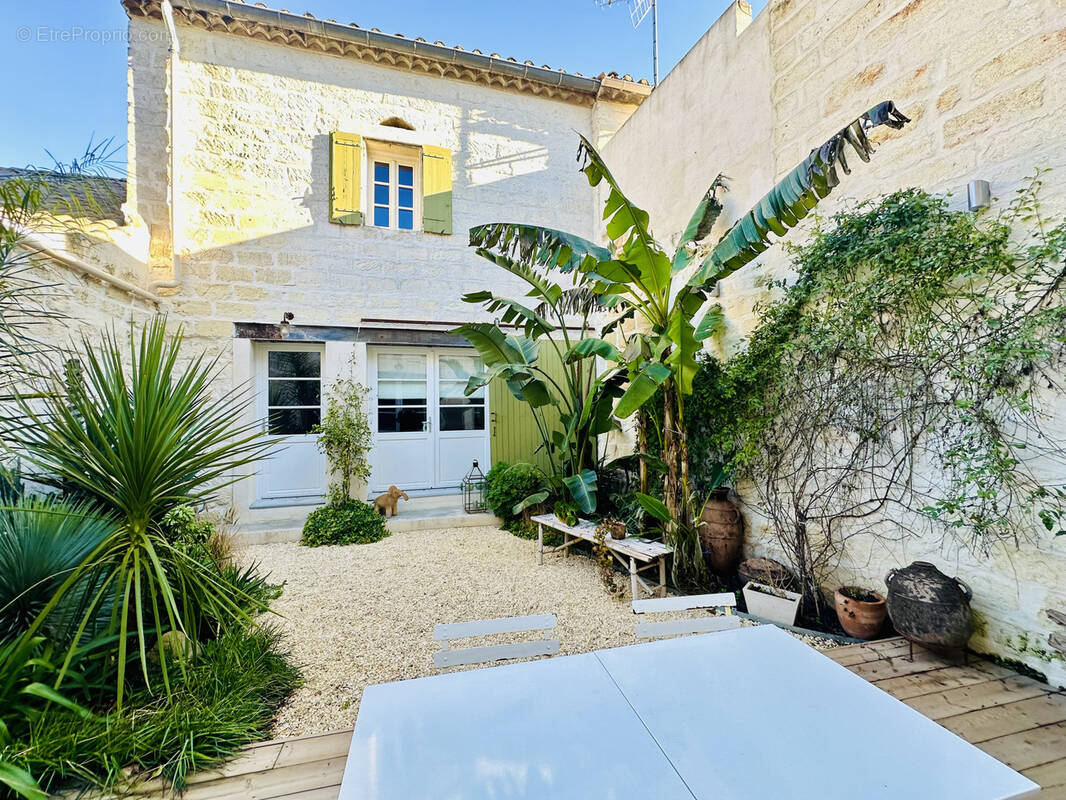 Maison à AIGUES-MORTES