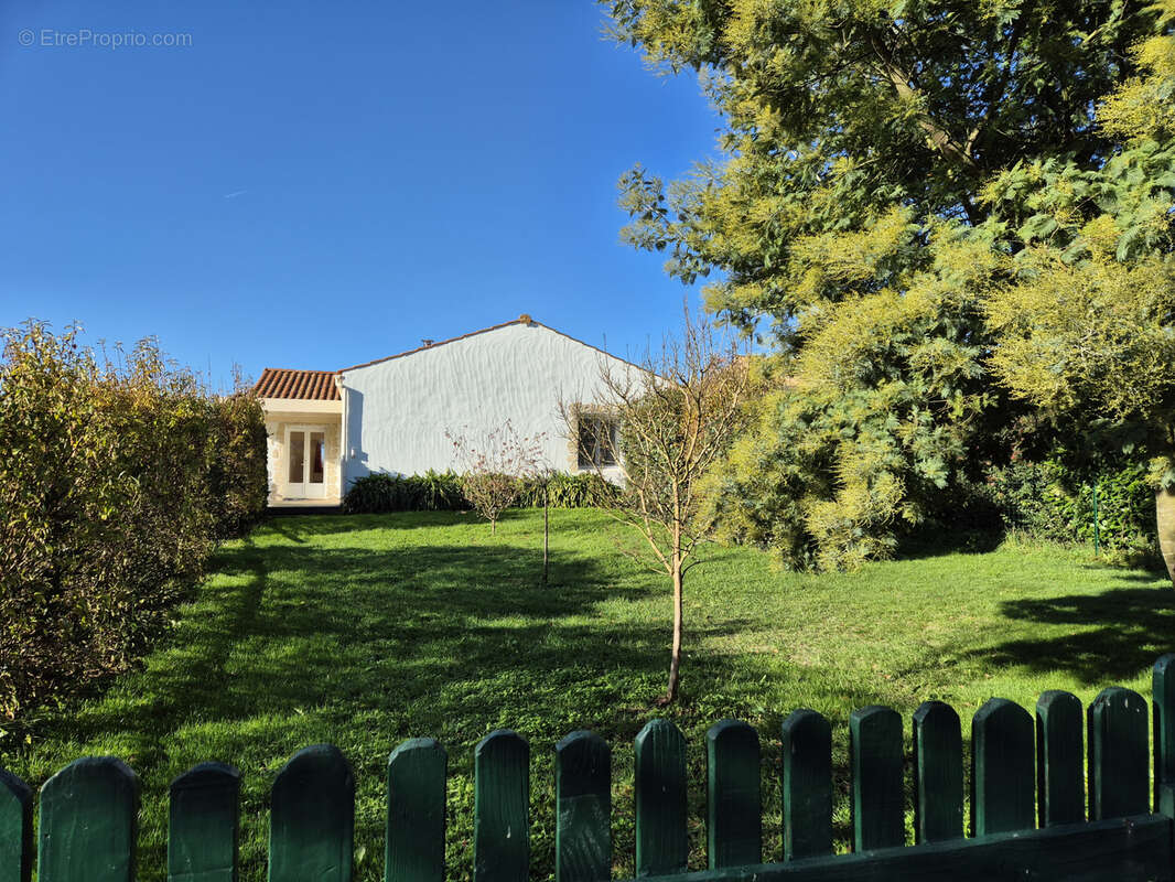 Maison à TALMONT-SAINT-HILAIRE