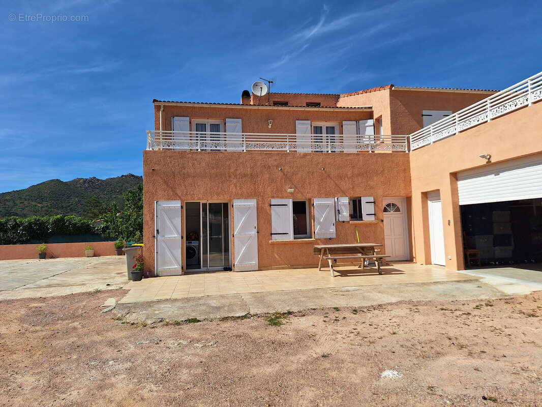 Maison à ALATA