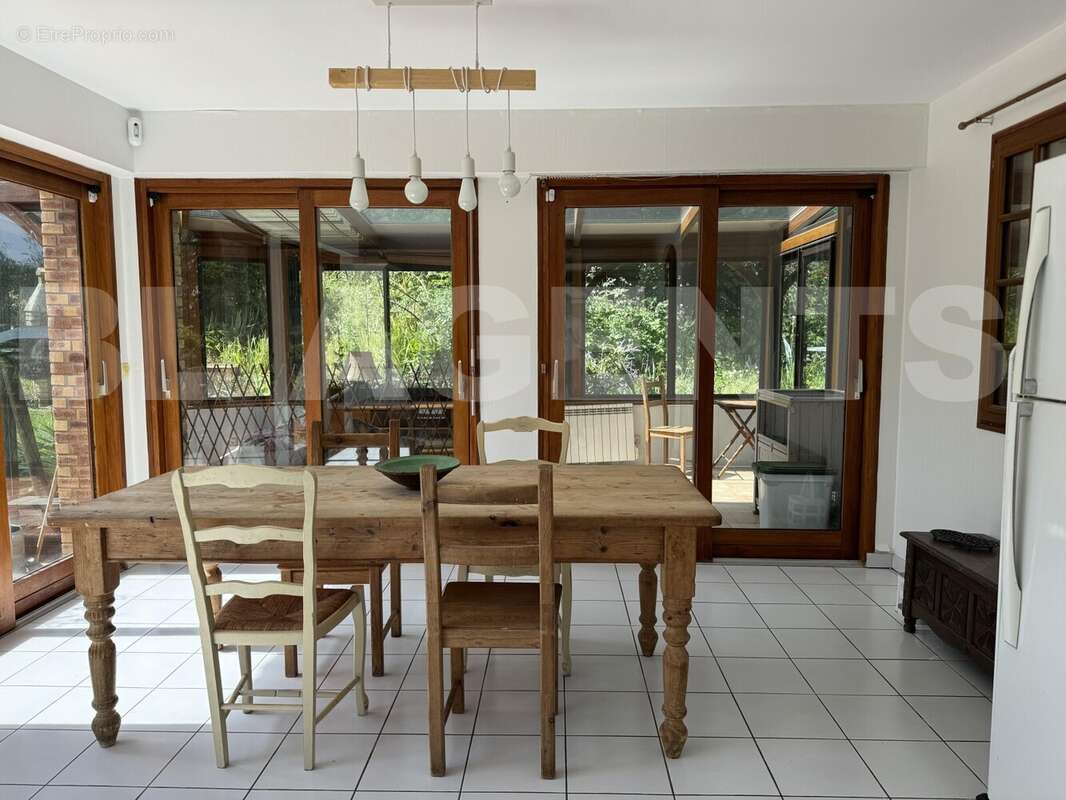 photo_883e8888e14408edac039852c987b046 (1) - Maison à COUPVRAY