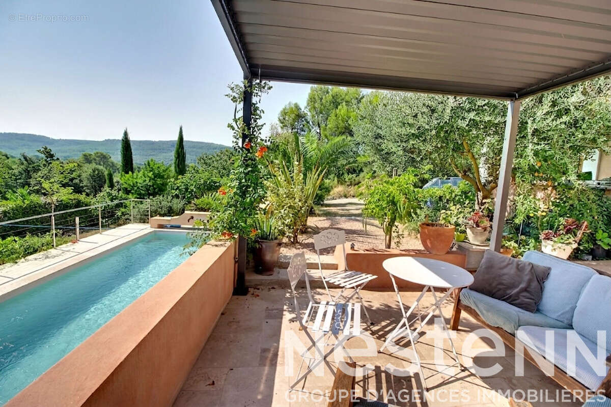 A VENDRE ! VILLECROZE - Maison 147 m² avec piscine et superbe vue dégagée - photo 19
