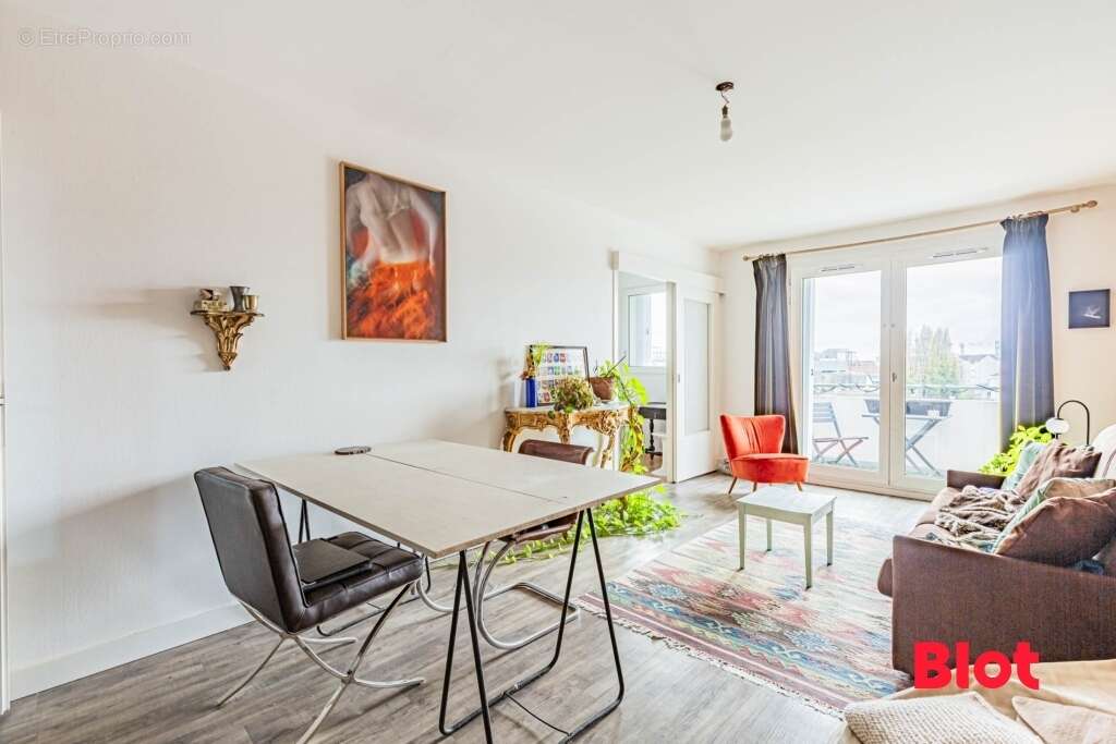Appartement à NANTES