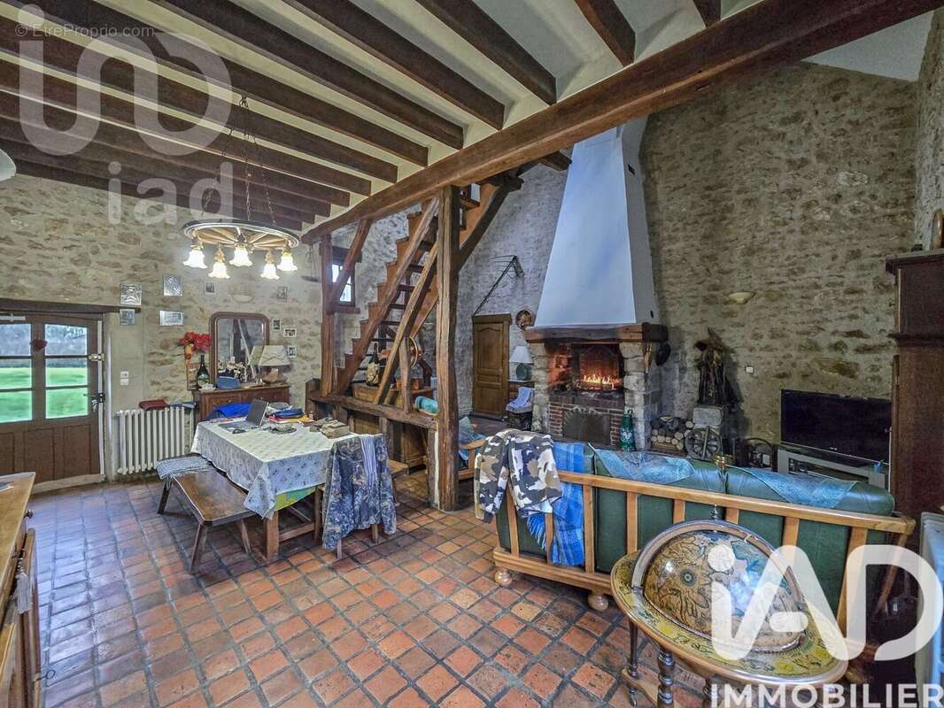 Photo 6 - Maison à SAINTE-GENEVIEVE-DES-BOIS