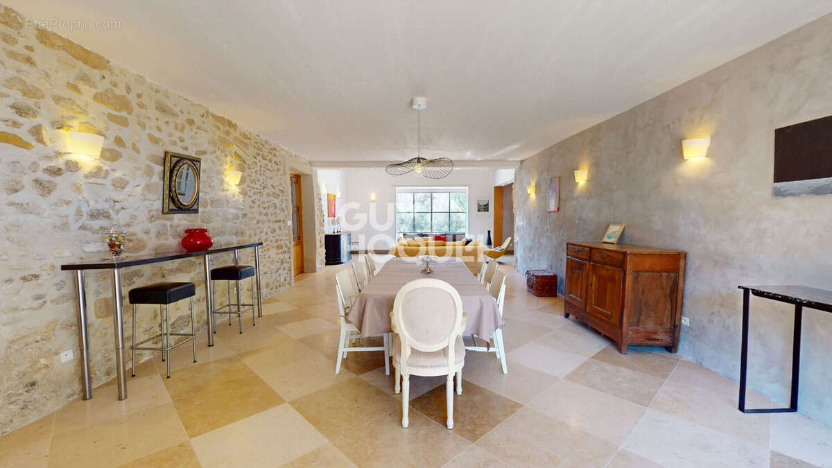 Maison à MONTOISON