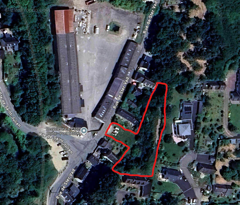 Terrain à PONT-L'ABBE