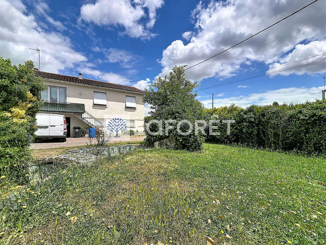 Maison Chatillon Sur Thouet 4 pièce(s) 108m2 - photo 12