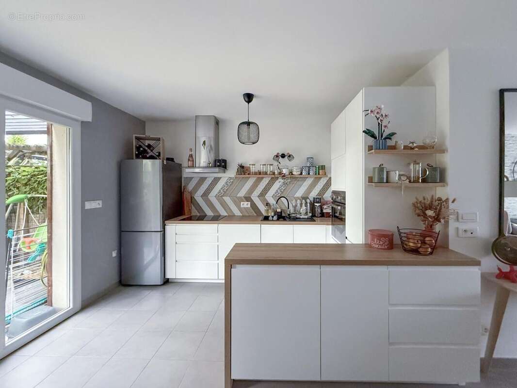 MASSON 27 - Appartement à GEVEZE