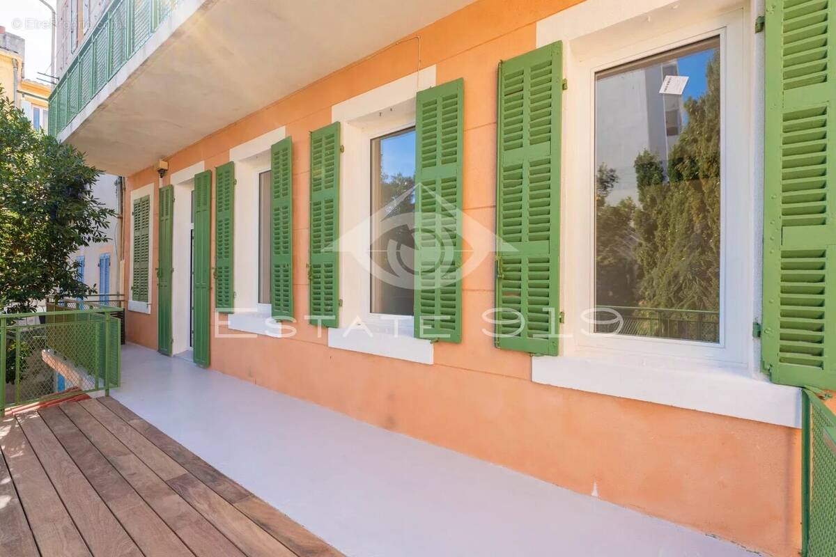 Appartement à MARSEILLE-7E