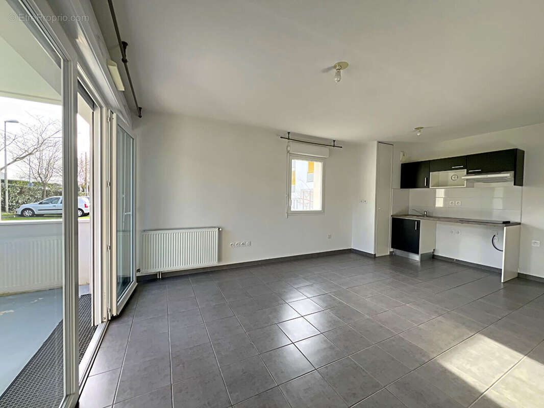 Royan : Appartement Lumineux avec Terrasse - Calme & Modernité - photo 4