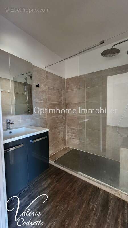 Appartement à HYERES