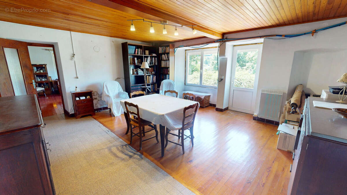 Maison à LANTENAY