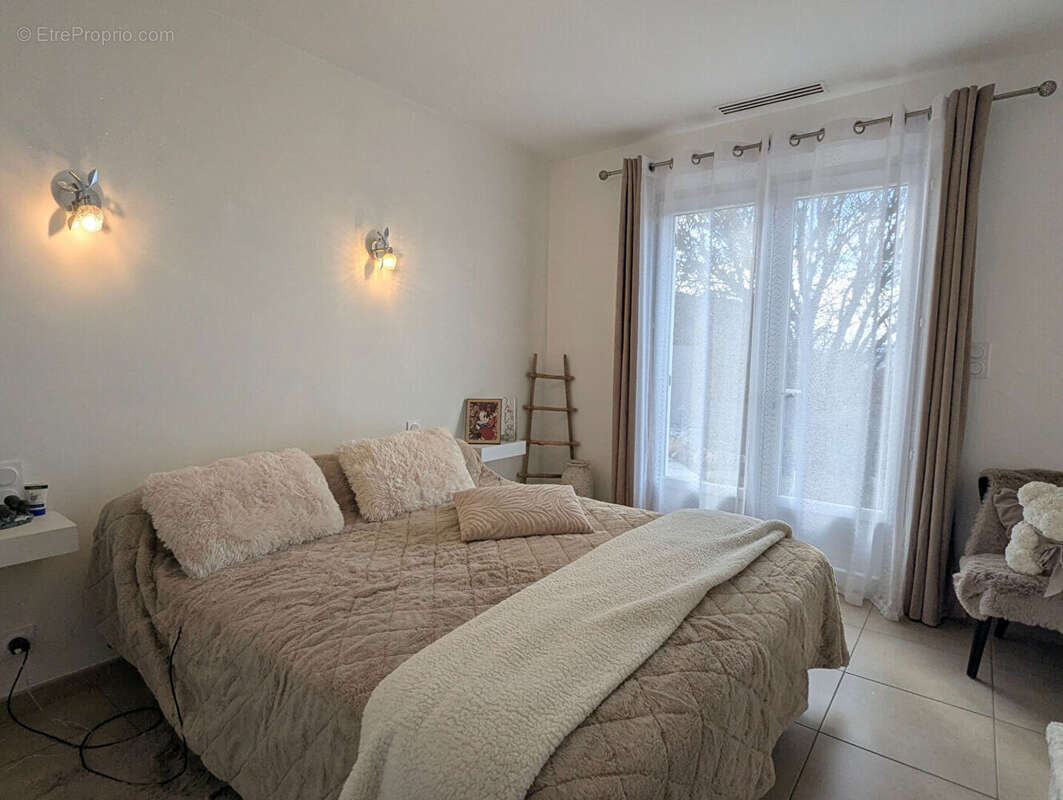 Maison à VILLECROZE