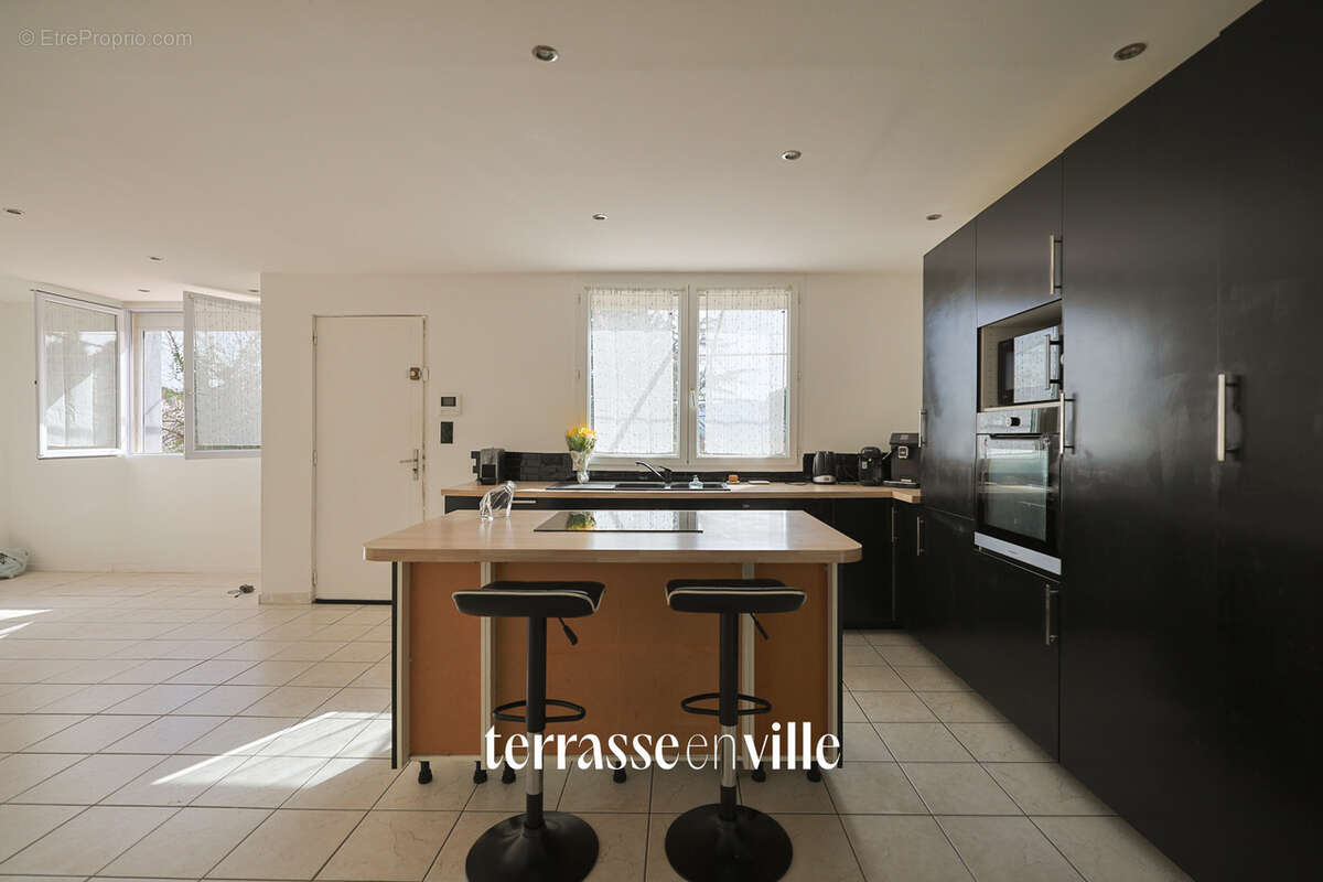 Maison à LA BOUILLADISSE