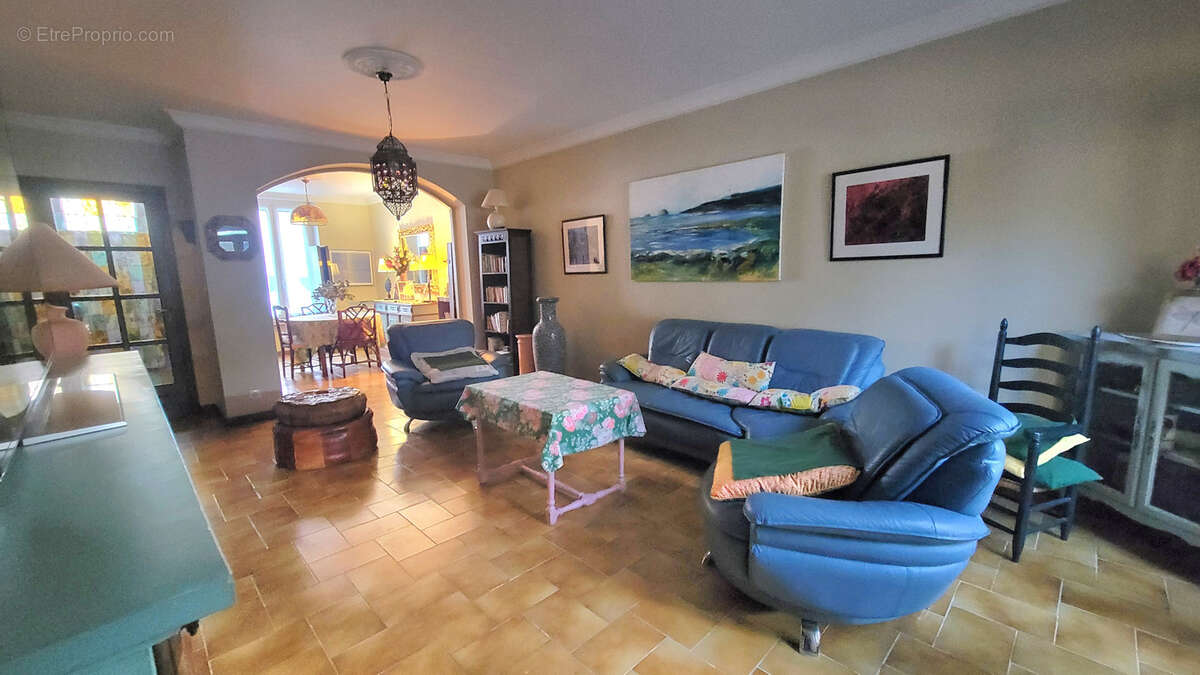 Maison à LEZIGNAN-CORBIERES