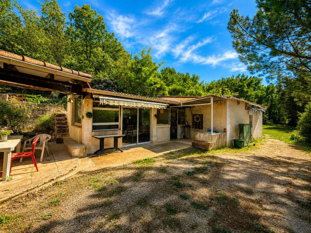 Maison à SAINT-MAXIMIN-LA-SAINTE-BAUME
