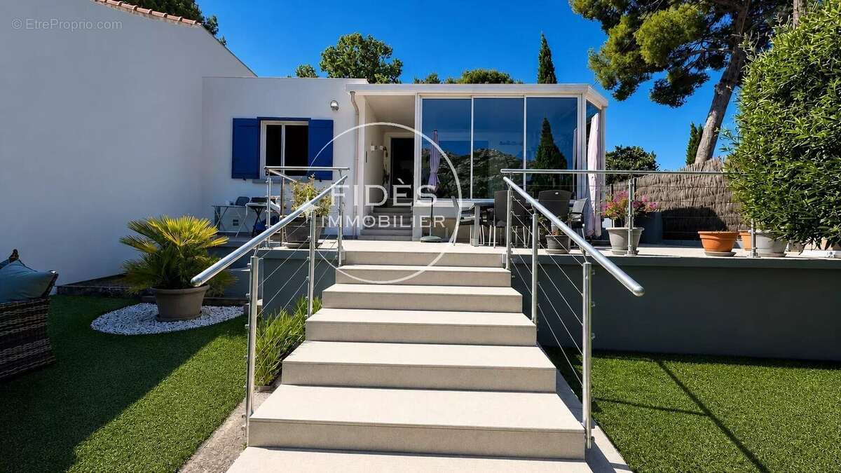Maison à MARSEILLE-9E