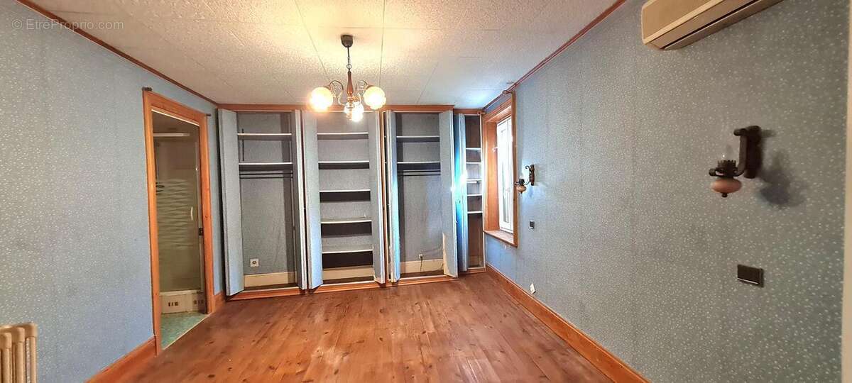 Photo 7 - Maison à REYRIEUX