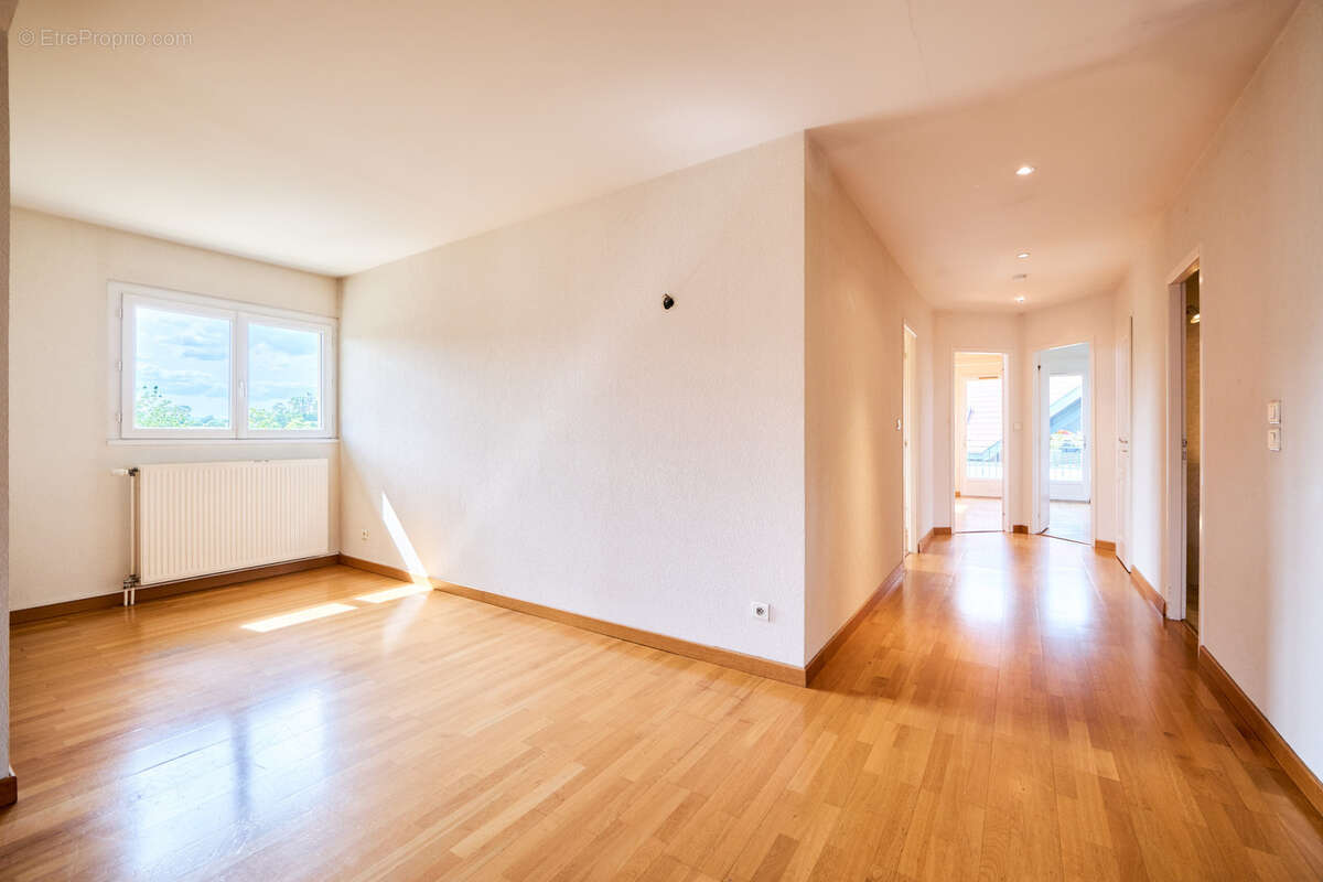Appartement à ANNECY-LE-VIEUX