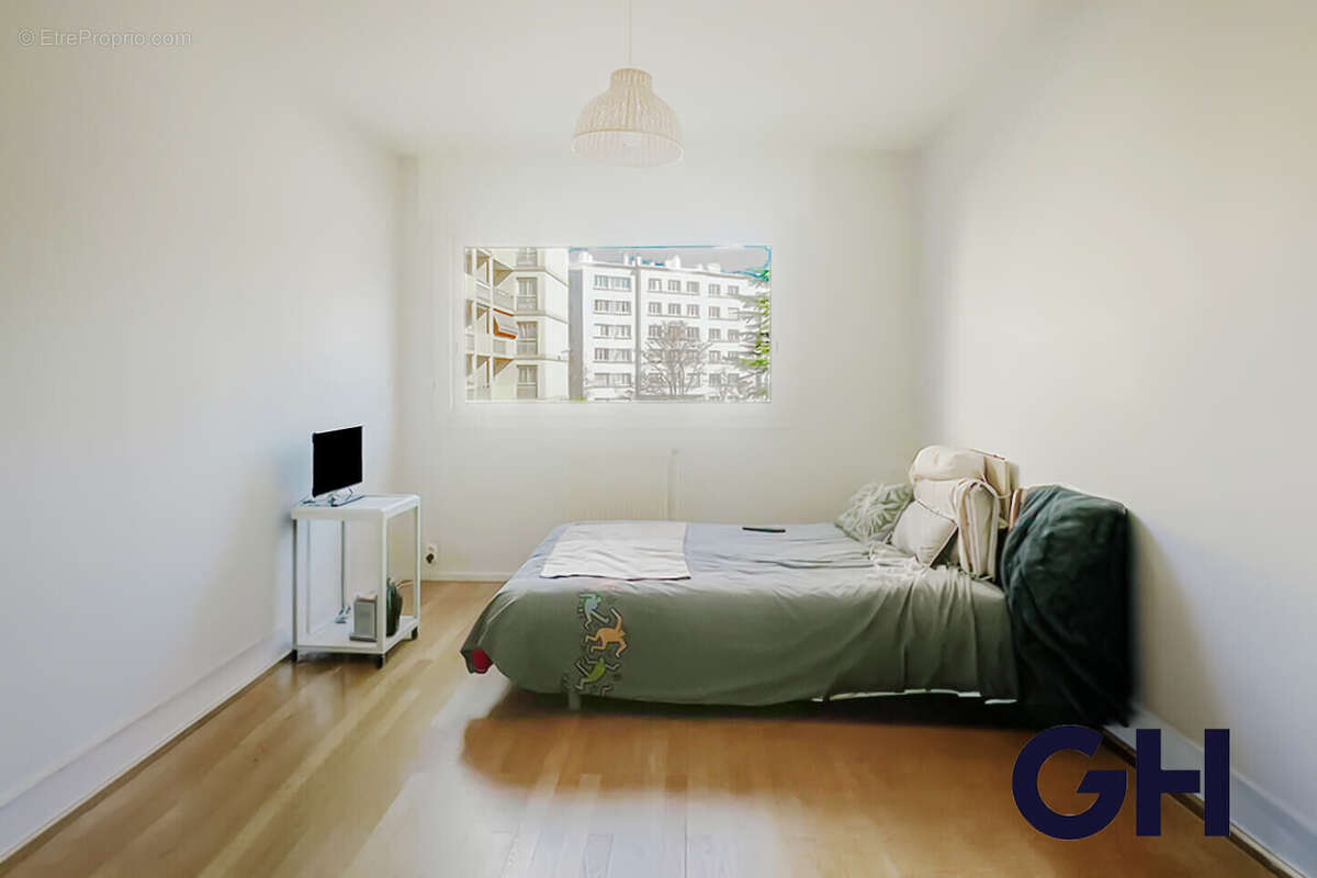 Appartement à LYON-8E