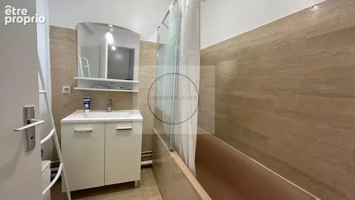 Appartement 4 pièces 92 m² à vendre à Paris-20e (75020) - photo 8