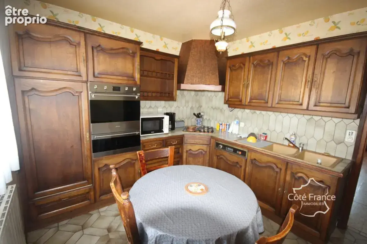 GIVET Pavillpon individuel 3 chambres avec terrain et garage - photo 5
