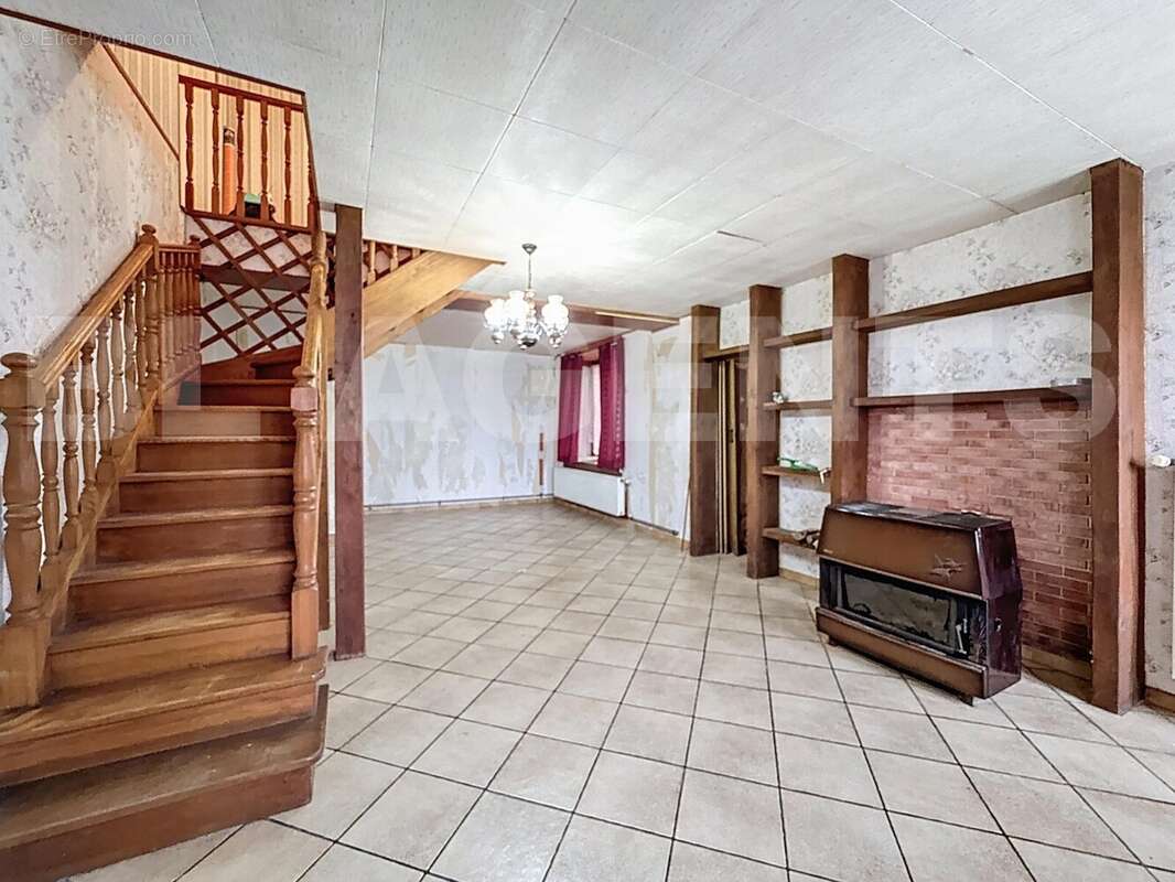 nicolay_00003 - Maison à LUZY-SAINT-MARTIN