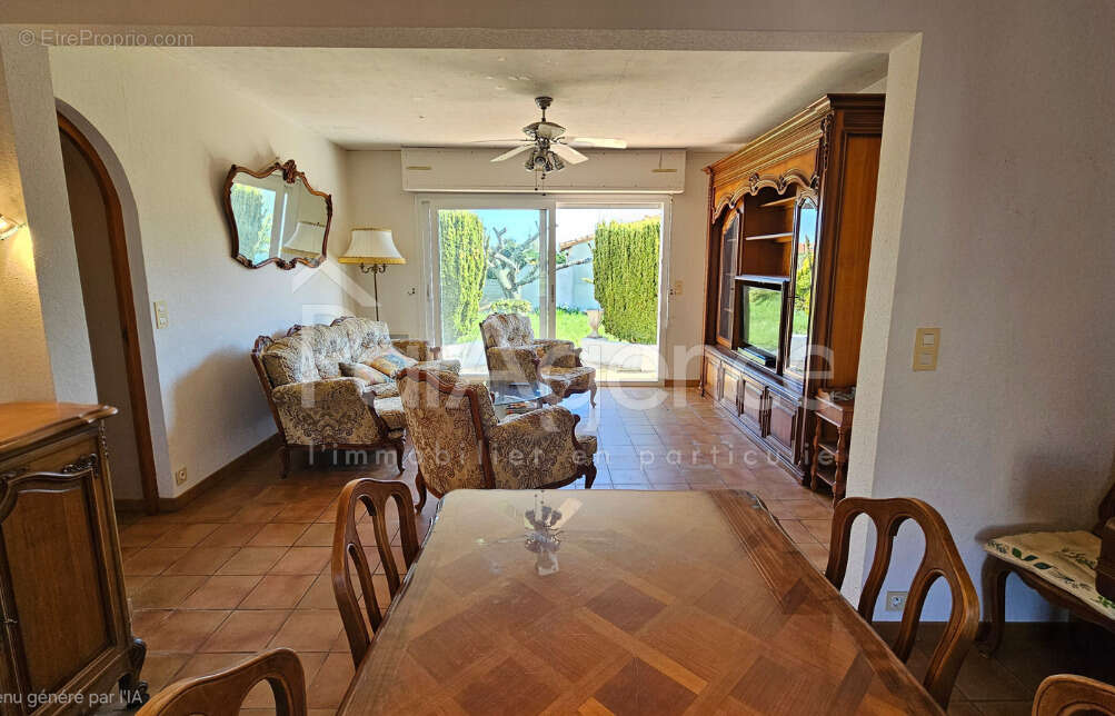 Maison à VAUX-SUR-MER