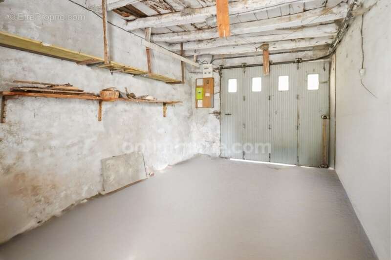 Maison à MAGNAC-LAVAL