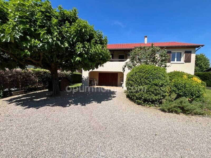 Maison à GENAS