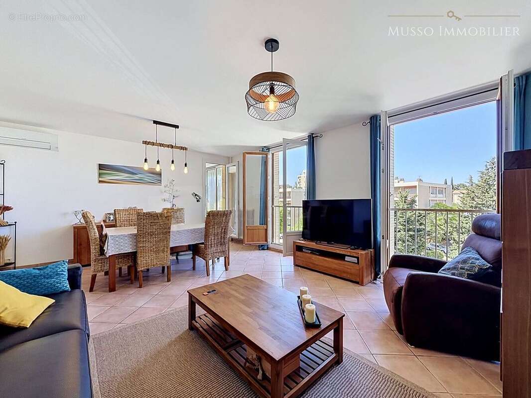 Appartement à MARSEILLE-10E