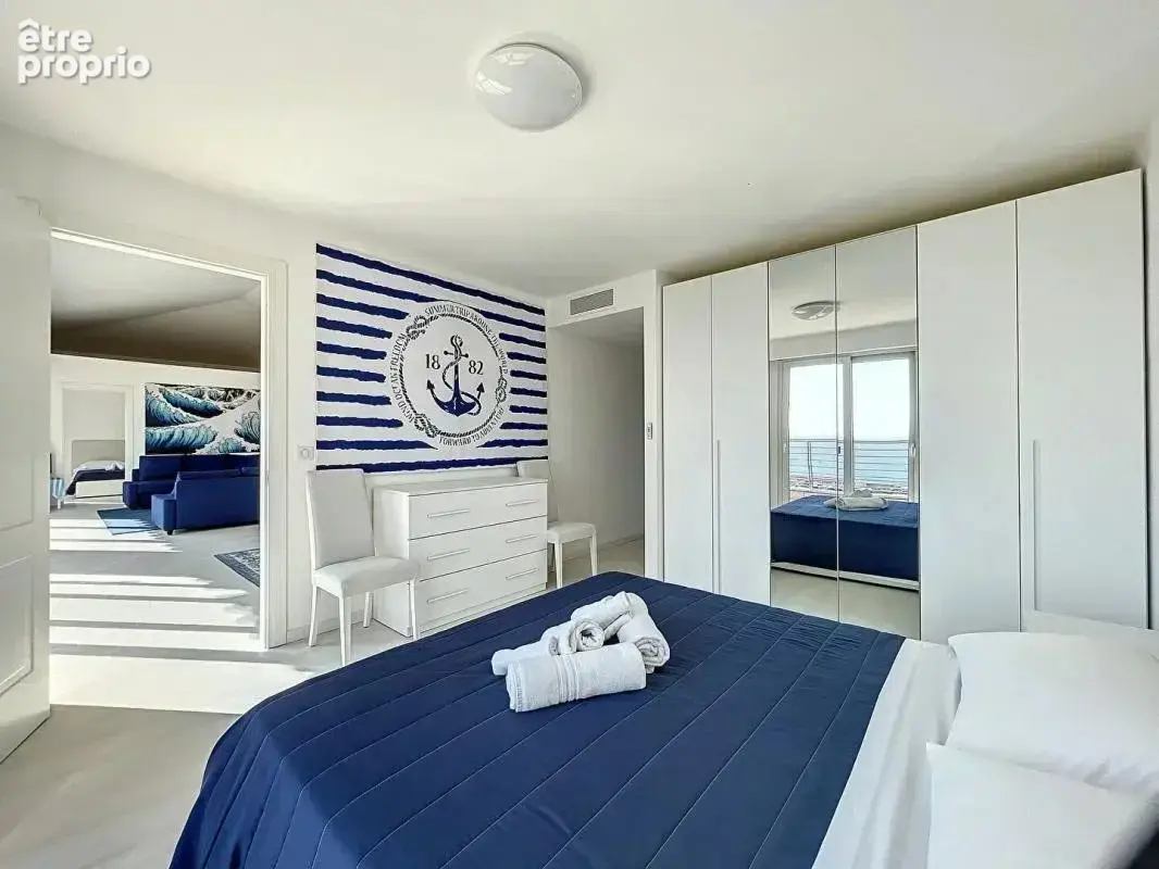 Menton, quartier garavan: 4 pieces de 130 m2 avec terrasse de  50 m2 et vue mer panoramique - photo 9