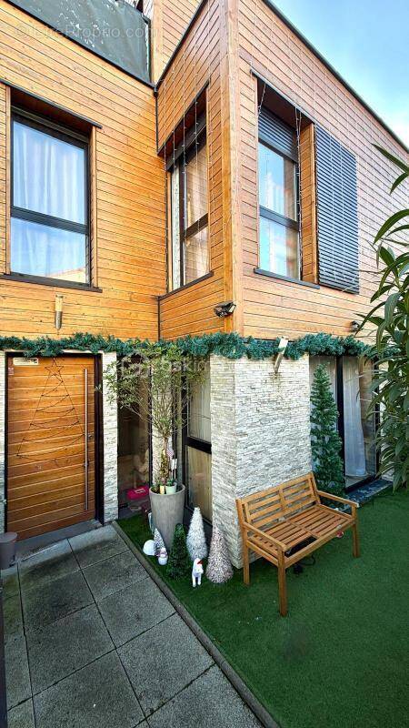 Maison à ROMAINVILLE