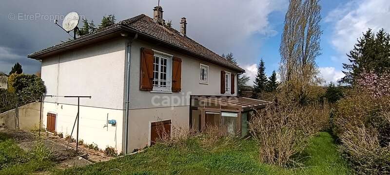 Maison à CHEMILLY-SUR-YONNE