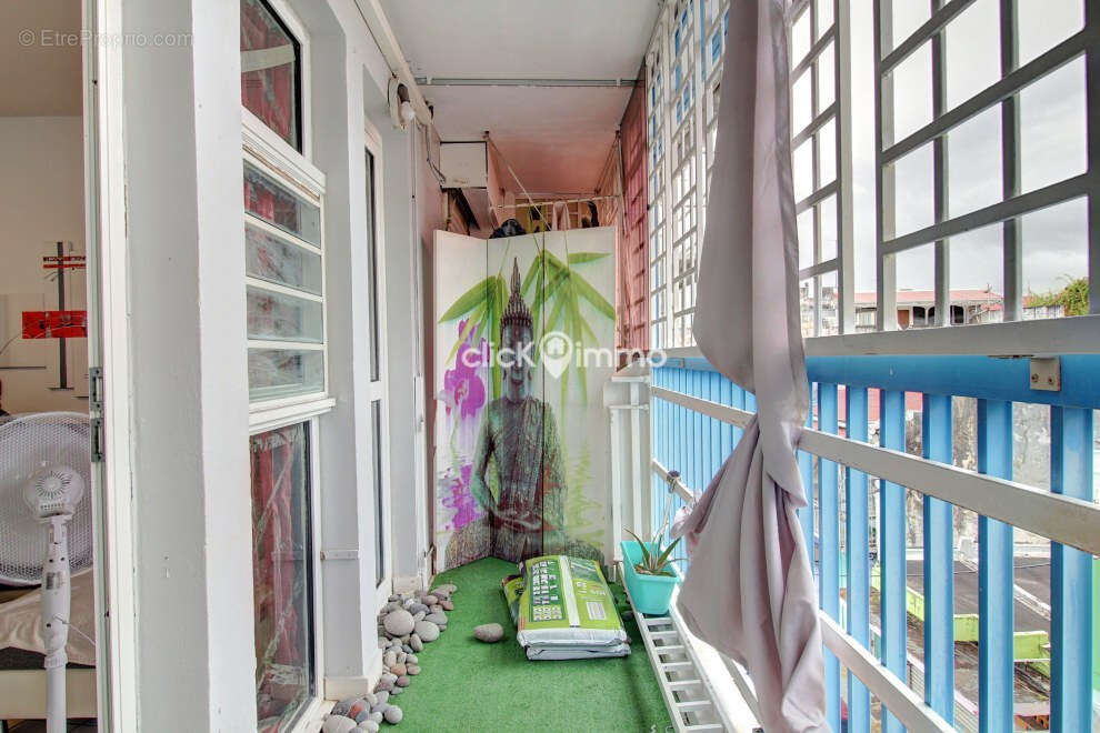 Appartement à POINTE-A-PITRE