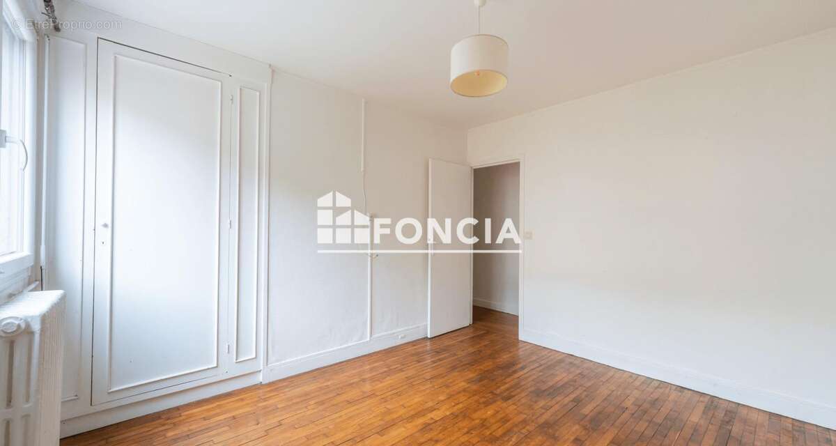 Appartement à RUEIL-MALMAISON